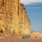 Побережье Юрского периода, место съемки сериала Бродчерч, Англия Побережье Юрского периода, место съемки сериала Бродчерч, Англия